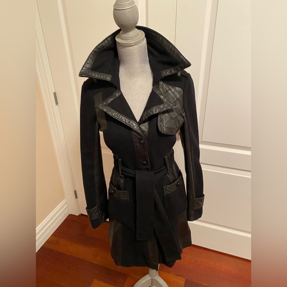 Bebe Fitted Black Jacket w Buttons & Belt- Good condition small mark shown - Picture 2 of 14